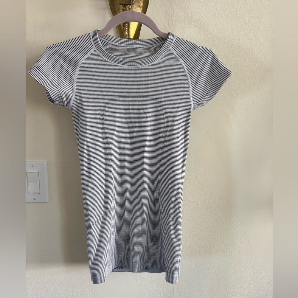 Lululemon Athletic Top